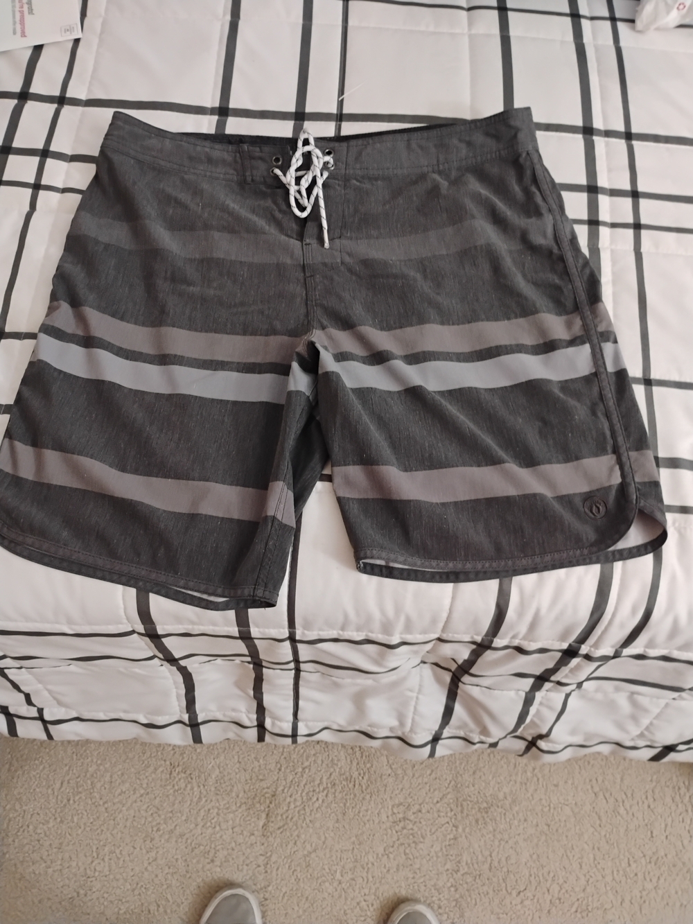 Hang Ten Men's Dark Charcoal and Light Gray Striped Board Shorts